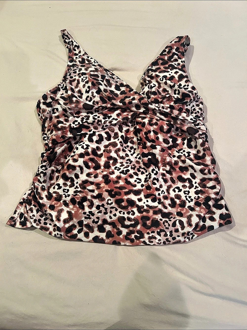 Leopard Print Tank Top in Pink & Black
